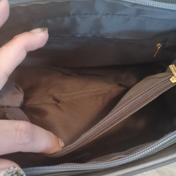 SOLD M - Gray Fashion Satchel Purse Handbag - Picture 10 of 11